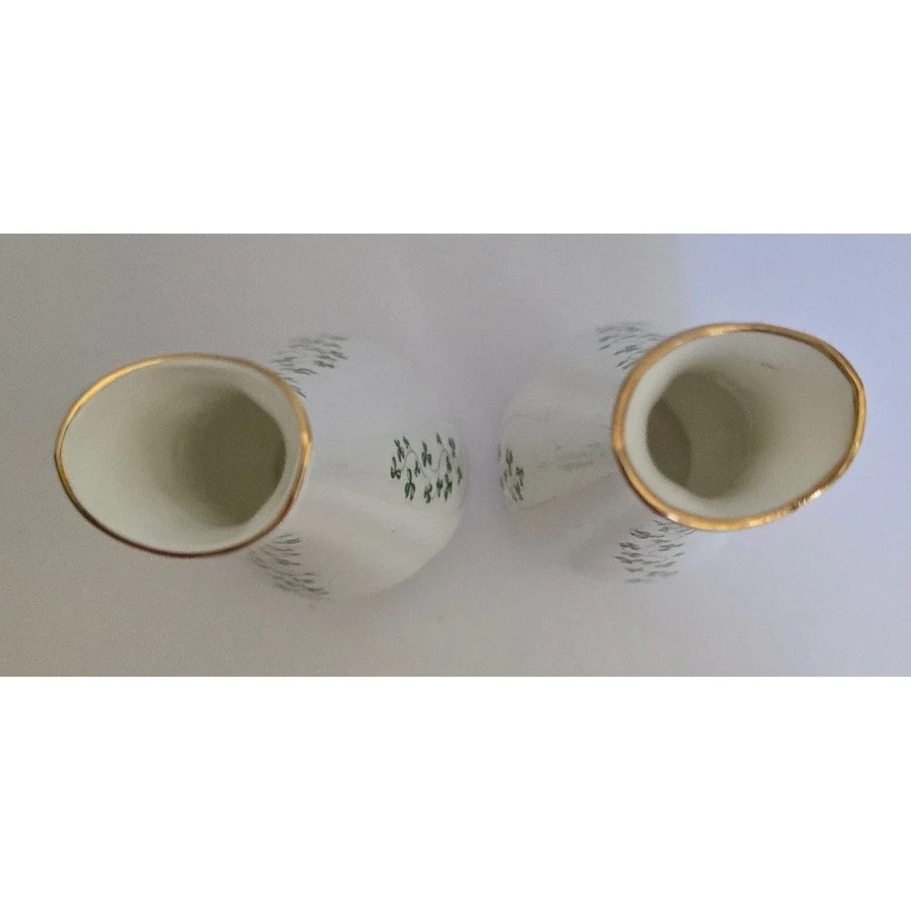 Royal Tara Ireland Fine Bone China Shamrock Bud Vases Pair Gold Rim Galway Irish